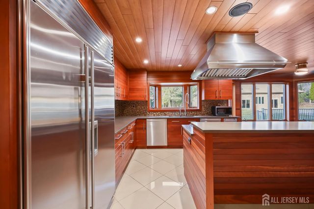 268 268 Matchaponix Avenue, Monroe, NJ 08831