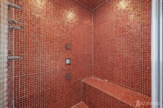 268 268 Matchaponix Avenue, Monroe, NJ 08831