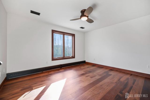 268 268 Matchaponix Avenue, Monroe, NJ 08831