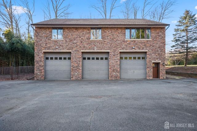 268 268 Matchaponix Avenue, Monroe, NJ 08831