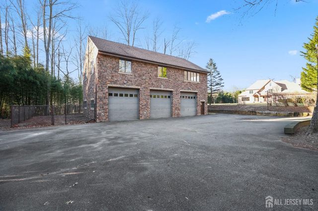 268 268 Matchaponix Avenue, Monroe, NJ 08831