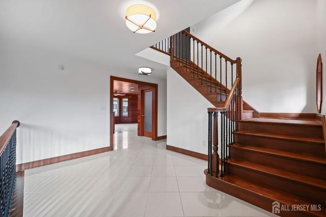 268 268 Matchaponix Avenue, Monroe, NJ 08831