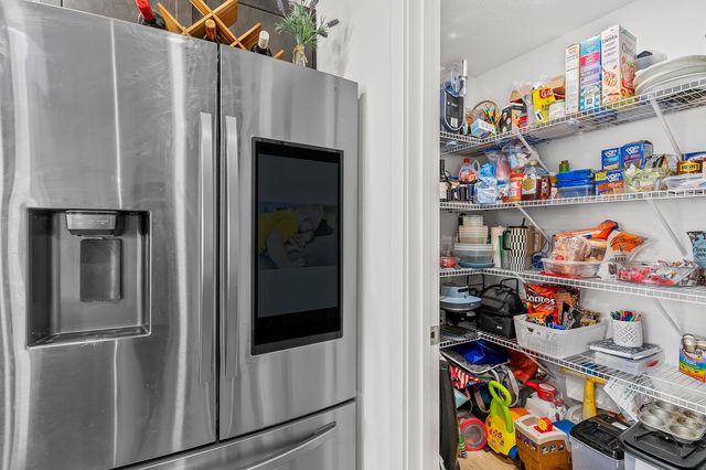 1121 E Plum Creek Road, Nixa, MO 65714