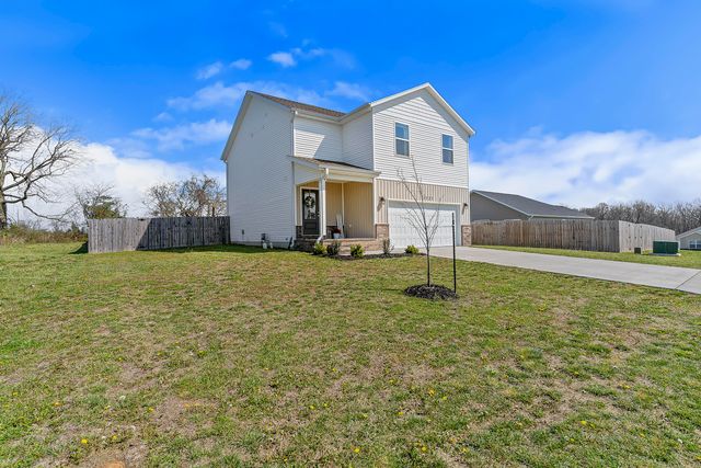 1121 E Plum Creek Road, Nixa, MO 65714