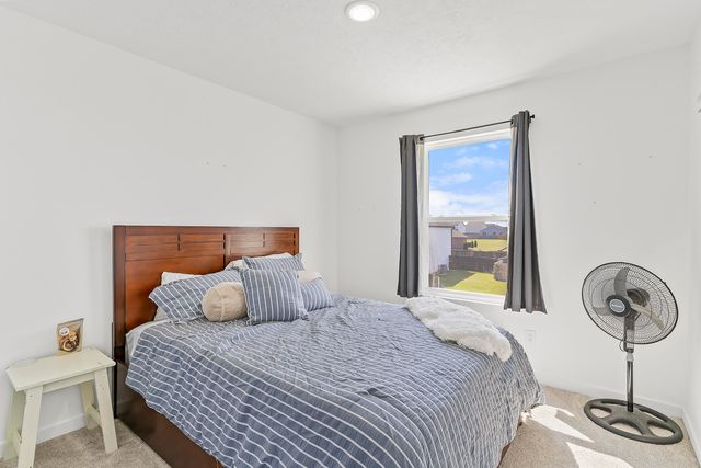 1121 E Plum Creek Road, Nixa, MO 65714