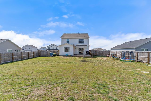 1121 E Plum Creek Road, Nixa, MO 65714