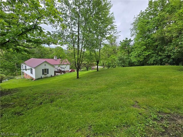 67480 Plum Street, Bridgeport, OH 43912
