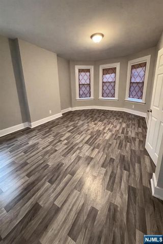 942 E 19th Street, Paterson, NJ 07501