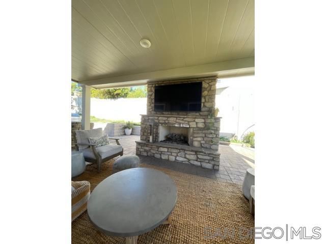 1705 Wildflower, Vista, CA 92083