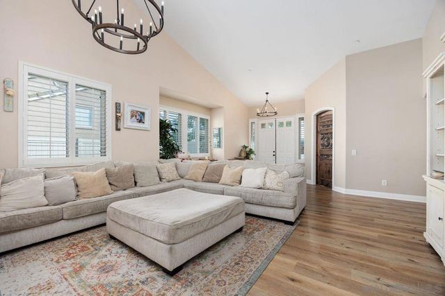 1705 Wildflower, Vista, CA 92083