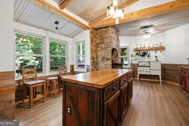631 Greene Settlement Road, Gray, GA 31032