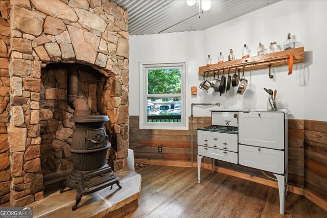 631 Greene Settlement Road, Gray, GA 31032