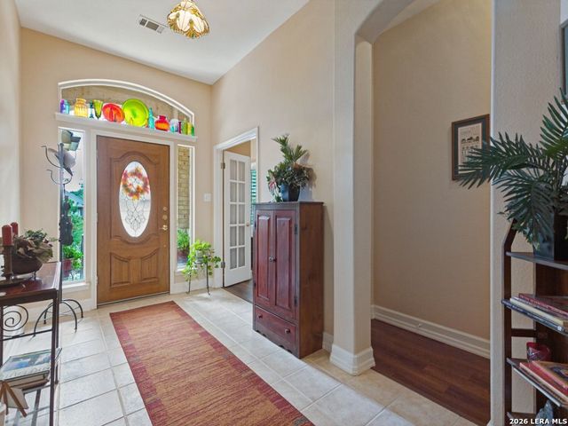 23706 LEGEND GLN, San Antonio, TX 78260