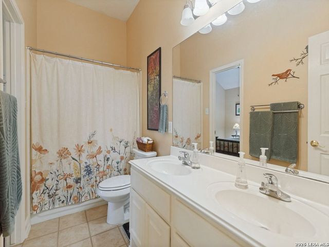23706 LEGEND GLN, San Antonio, TX 78260