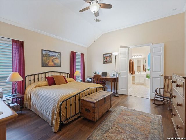 23706 LEGEND GLN, San Antonio, TX 78260