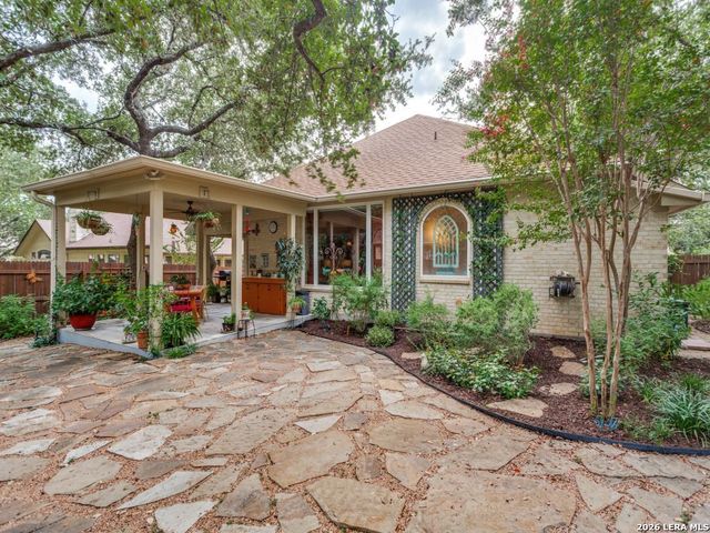 23706 LEGEND GLN, San Antonio, TX 78260