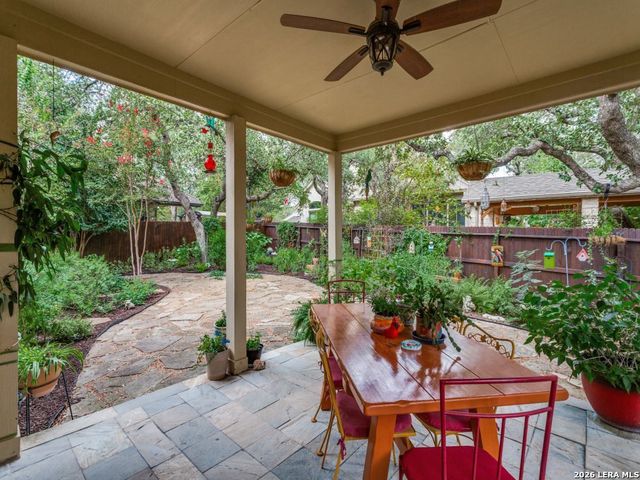 23706 LEGEND GLN, San Antonio, TX 78260