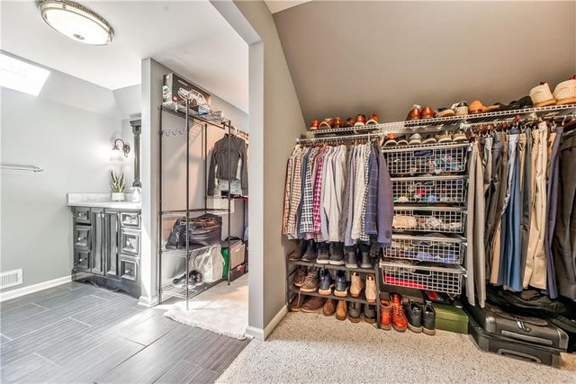 8345 Reinhardt Street, Prairie Village, KS 66206