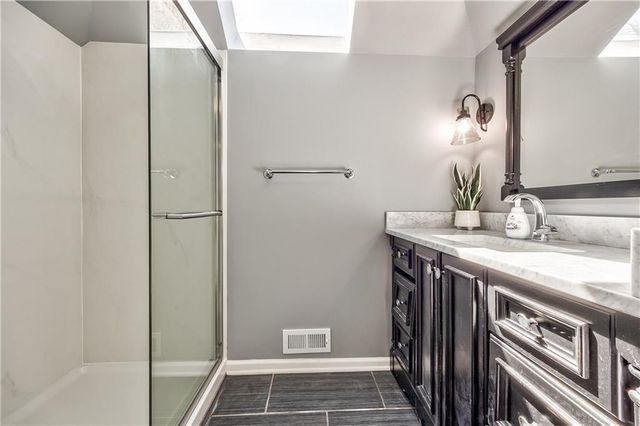 8345 Reinhardt Street, Prairie Village, KS 66206