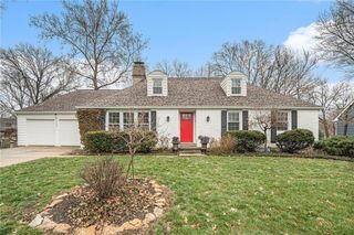 8345 Reinhardt Street, Prairie Village, KS 66206