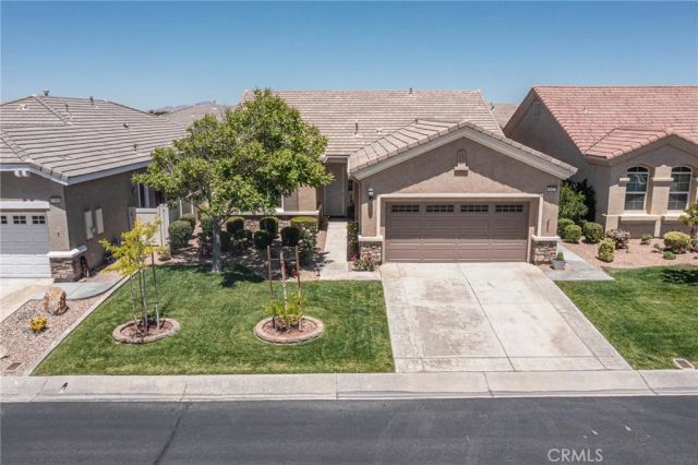 19478 Big Horn Street, Apple Valley, CA 92308