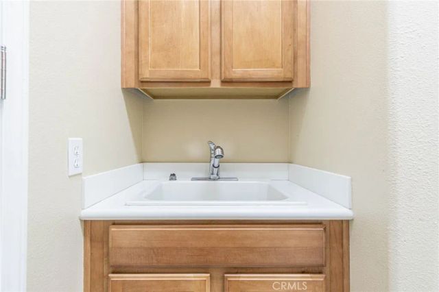 19478 Big Horn Street, Apple Valley, CA 92308