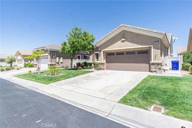 19478 Big Horn Street, Apple Valley, CA 92308