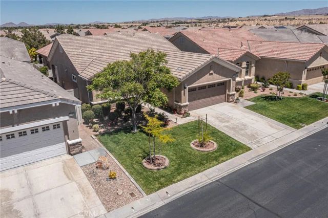 19478 Big Horn Street, Apple Valley, CA 92308