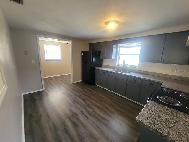 10920 OAKDALE AVENUE, Port Richey, FL 34668