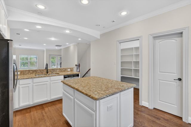 5747 Prospect Avenue B, Dallas, TX 75206