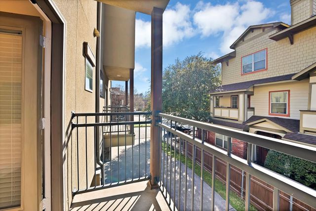 5747 Prospect Avenue B, Dallas, TX 75206