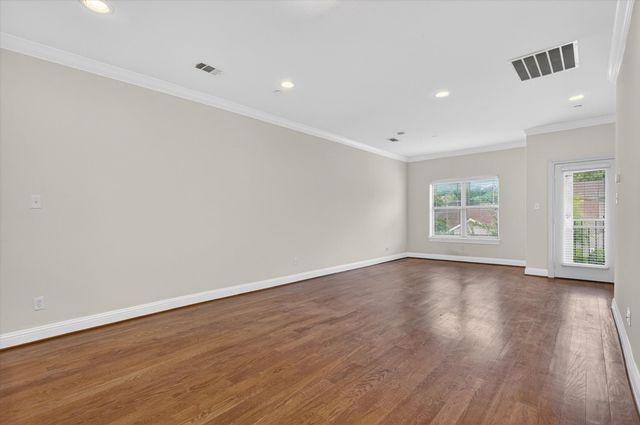5747 Prospect Avenue B, Dallas, TX 75206