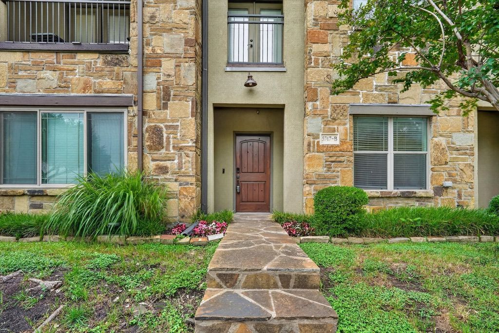 5747 Prospect Avenue B, Dallas, TX 75206