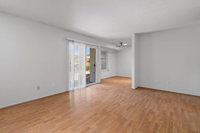 6827 Shiloh Ct, Stockton, CA 95219