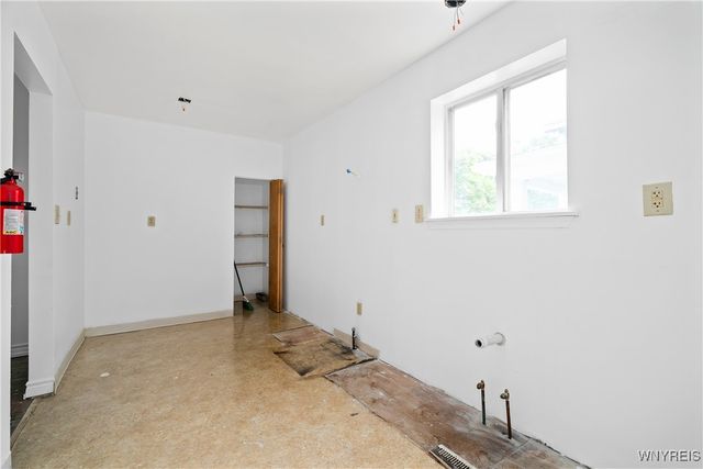 71 Hoyt Street, Buffalo, NY 14213