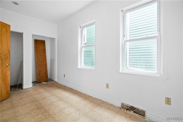 71 Hoyt Street, Buffalo, NY 14213