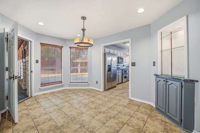 107 Sandra Palmer Street, Stephenville, TX 76401