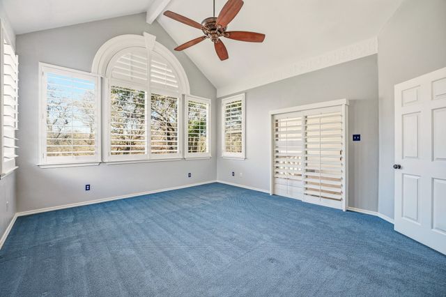 107 Sandra Palmer Street, Stephenville, TX 76401