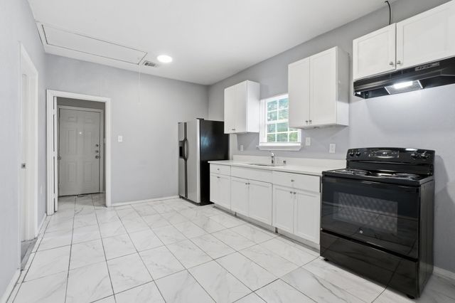 3516 Hamilton Avenue, Dallas, TX 75210