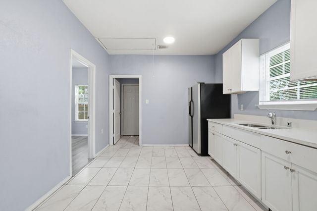 3516 Hamilton Avenue, Dallas, TX 75210