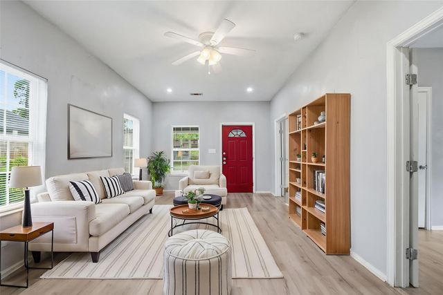 3516 Hamilton Avenue, Dallas, TX 75210