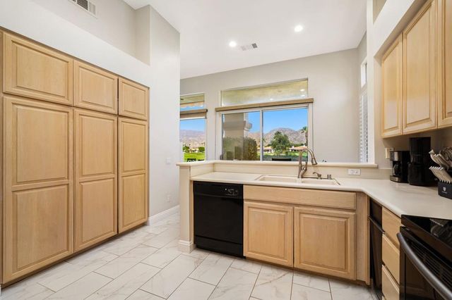 55265 Laurel, La Quinta, CA 92253