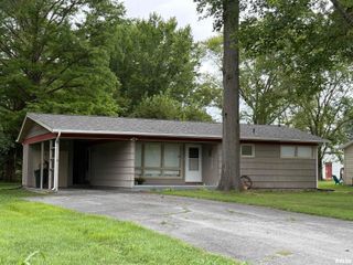 817 HARRISON Road, Murphysboro, IL 62966