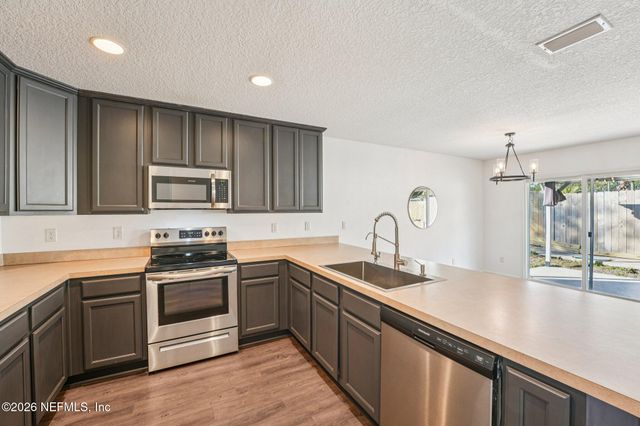 3622 SANS PAREIL Street, Jacksonville, FL 32224