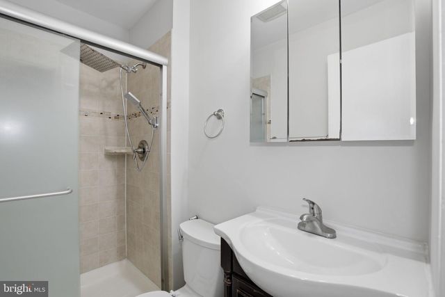 7739 TIVERTON DR, Springfield, VA 22152
