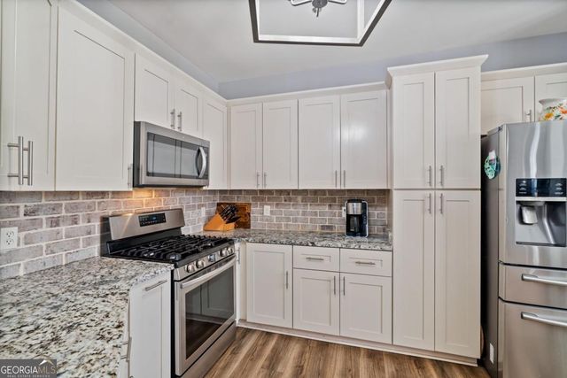 232 Springs Crossing, Canton, GA 30114