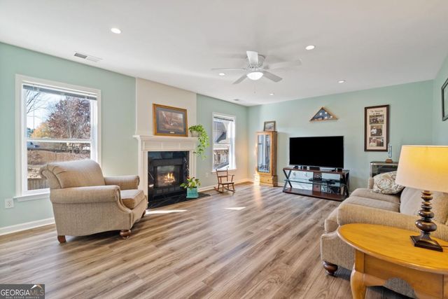 232 Springs Crossing, Canton, GA 30114