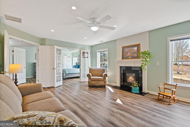 232 Springs Crossing, Canton, GA 30114