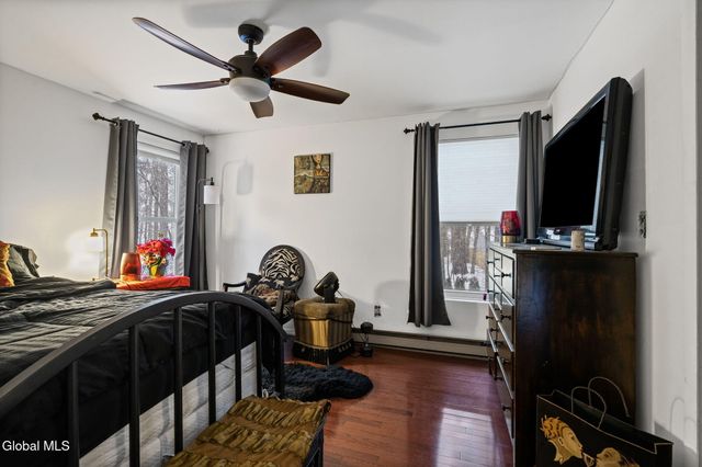 38 May Apple Way, Malta, NY 12020