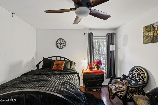 38 May Apple Way, Malta, NY 12020